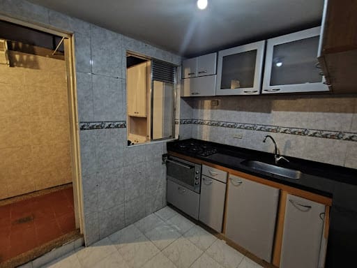 Apartamento de 4 alcobas en venta en Verbenal San Antonio, Bogotá, 100 m² · foto 10 de 24