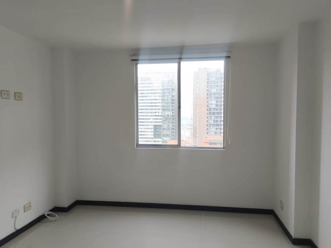 Apartamento de 3 alcobas en arriendo en El Poblado, Medellín, 94 m² · foto 9 de 17