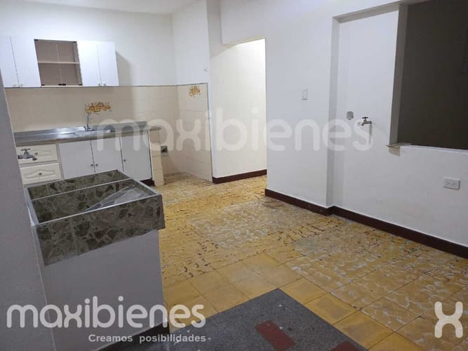 Casa de 3 alcobas en arriendo en Santa Mónica, Medellín, 98 m² · foto 3 de 14