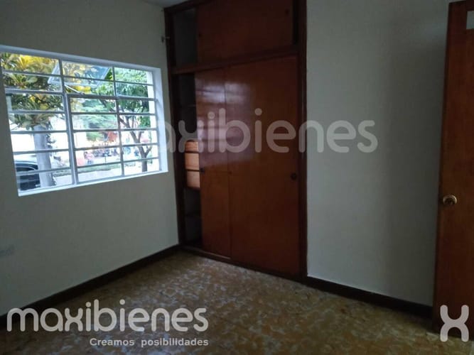 Casa de 3 alcobas en arriendo en Santa Mónica, Medellín, 98 m² · foto 9 de 14