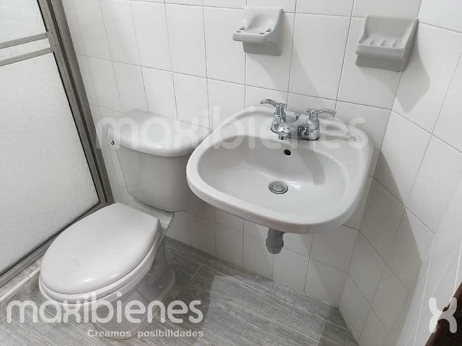 Casa de 3 alcobas en arriendo en Santa Mónica, Medellín, 98 m² · foto 12 de 14