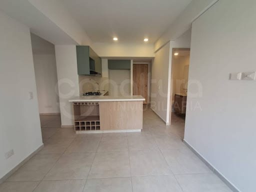 Apartamento de 3 alcobas en arriendo en Ciudadela Monteazul, Sabaneta, 65 m² · foto 3 de 13