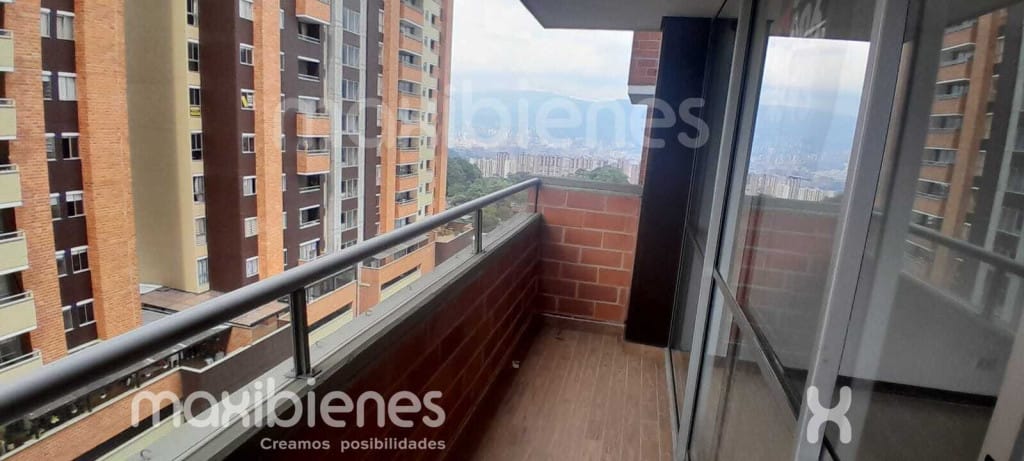 Apartamento de 2 alcobas en arriendo en La Ferreria, La Estrella, 60 m² · foto 2 de 10