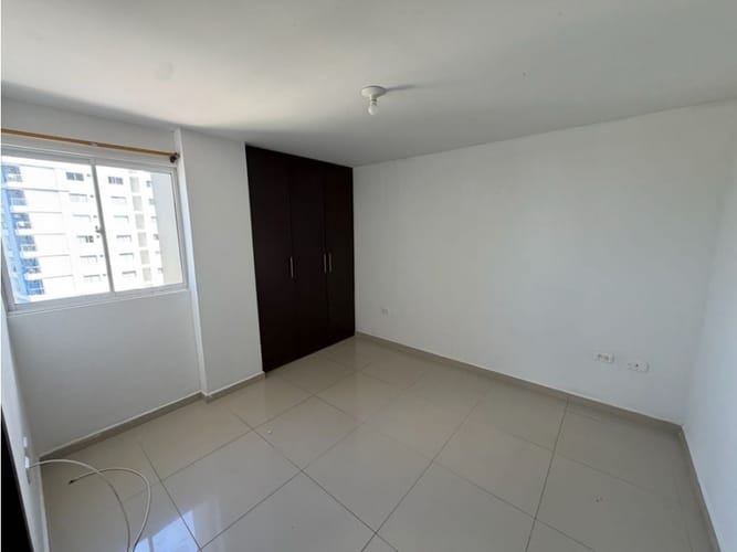 Apartamento de 3 alcobas en arriendo en Ciudad Jardin, Barranquilla, 86 m² · foto 9 de 14