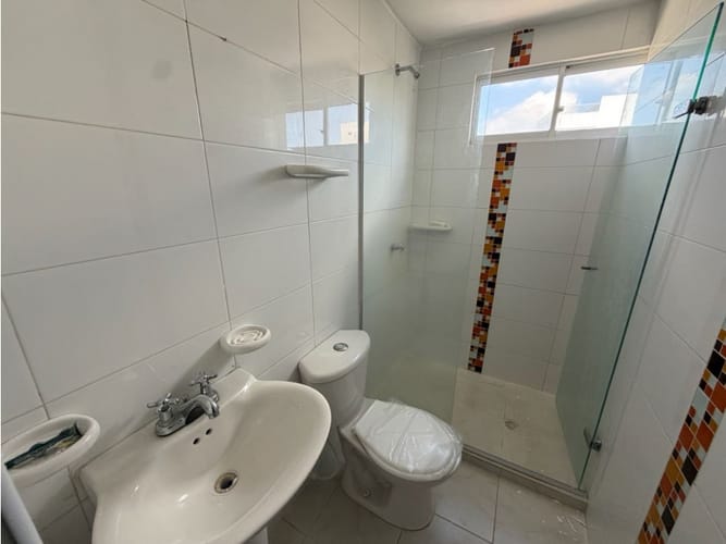 Apartamento de 3 alcobas en arriendo en Ciudad Jardin, Barranquilla, 86 m² · foto 12 de 14