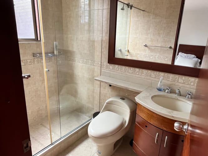 Apartamento de 3 alcobas en venta en La Calleja, Bogotá, 227 m² · foto 18 de 24