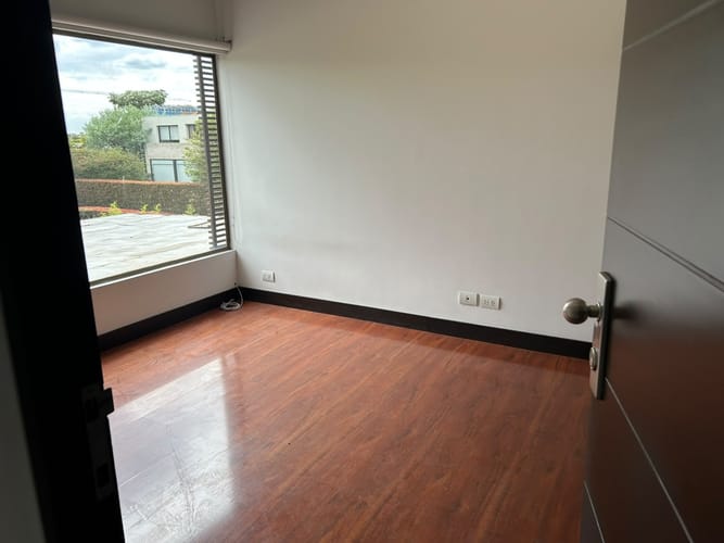 Casa de 5 alcobas en venta en Lagos De Torca, Bogotá, 350 m² · foto 23 de 24