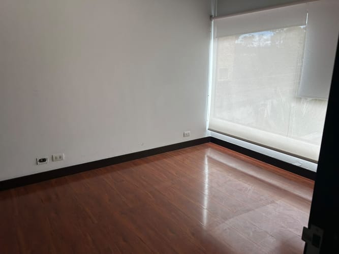 Casa de 5 alcobas en venta en Lagos De Torca, Bogotá, 350 m² · foto 14 de 24