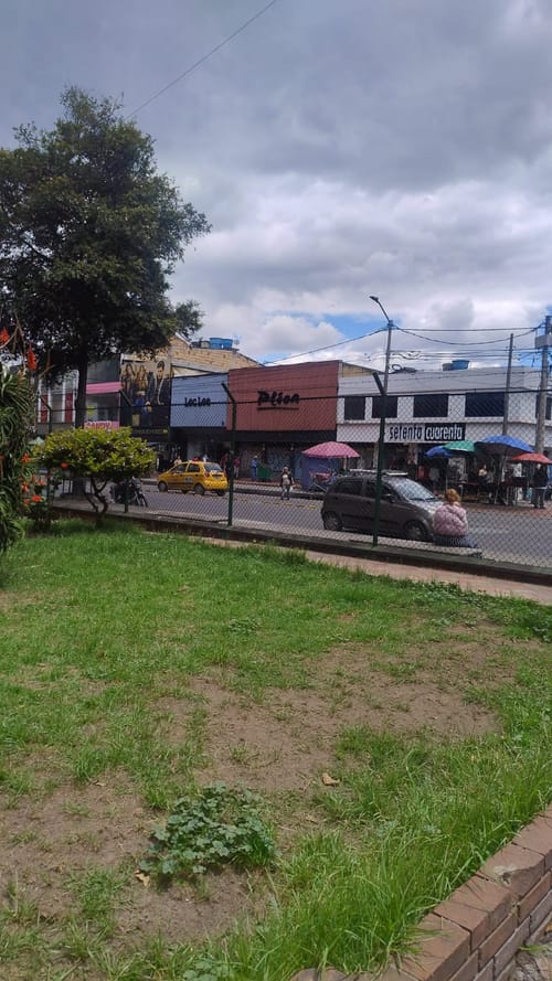 Apartamento de 3 alcobas en venta en Kennedy Central, Bogotá, 60 m² · foto 9 de 24