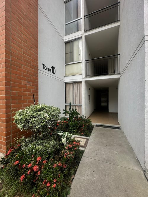 Apartamento de 3 alcobas en arriendo en Ciudad Melendez, Cali, 56 m² · foto 3 de 24