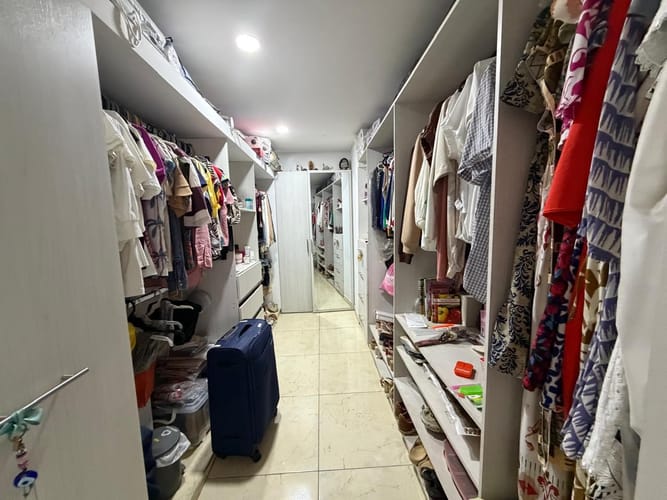 Apartamento de 4 alcobas en venta en Santa Monica, Cali, 175 m² · foto 11 de 13