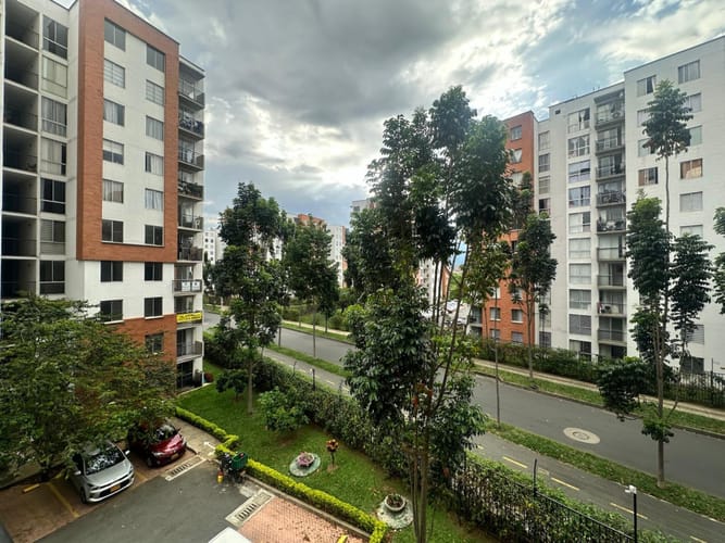 Apartamento de 3 alcobas en arriendo en Ciudad Melendez, Cali, 56 m² · foto 12 de 24