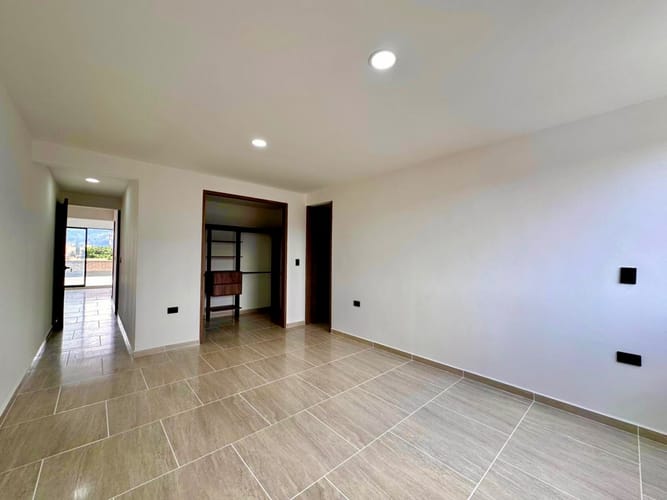 Apartamento en venta en Belén Rosales, Medellín, 200 m² · foto 14 de 21