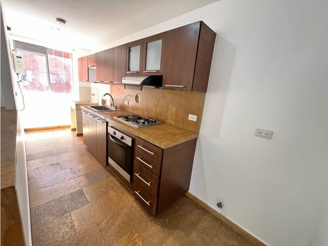 Apartamento de 2 alcobas en arriendo en La Inmaculada, Envigado, 87 m² · foto 6 de 10