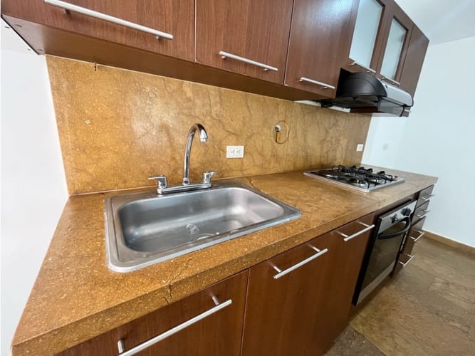Apartamento de 2 alcobas en arriendo en La Inmaculada, Envigado, 87 m² · foto 8 de 10