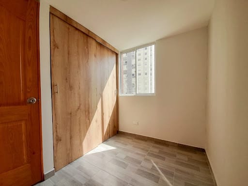 Apartamento de 3 alcobas en arriendo en Maria Auxiliadora, Sabaneta, 52 m² · foto 5 de 11