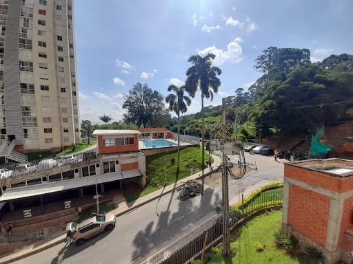 Apartamento de 3 alcobas en arriendo en Maria Auxiliadora, Sabaneta, 52 m² · foto 10 de 11