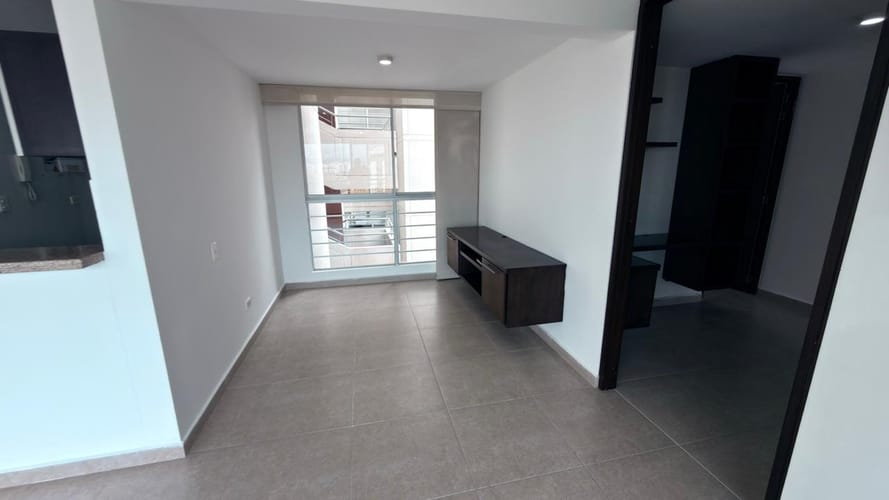 Apartamento de 3 alcobas en arriendo en Cañaveral, Floridablanca, 80 m² · foto 14 de 15