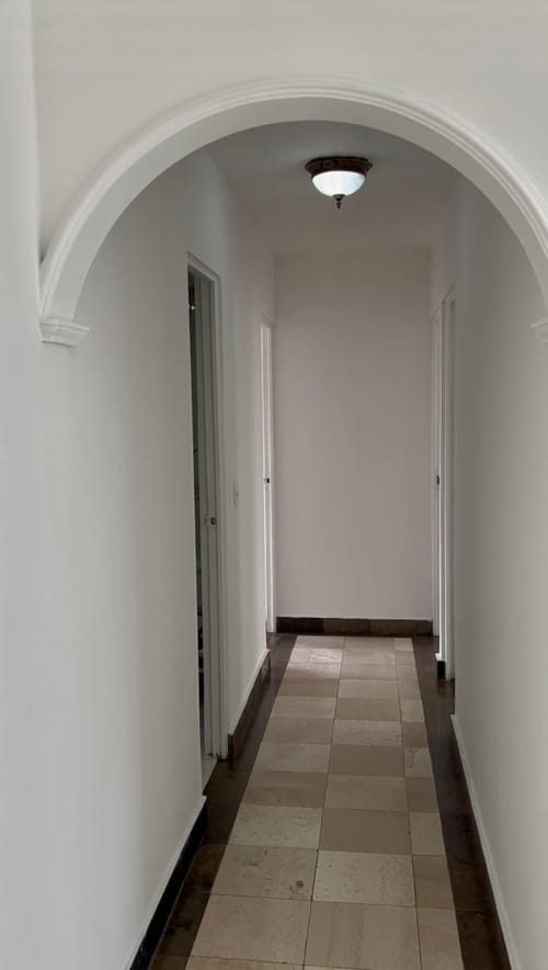Apartamento de 4 alcobas en venta en La Floresta, Bogotá, 83 m² · foto 2 de 12