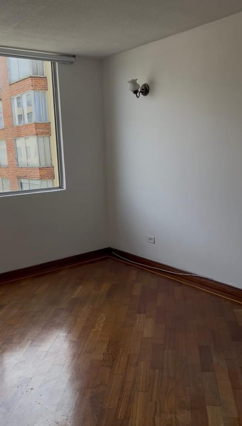 Apartamento de 4 alcobas en venta en La Floresta, Bogotá, 83 m² · foto 9 de 12