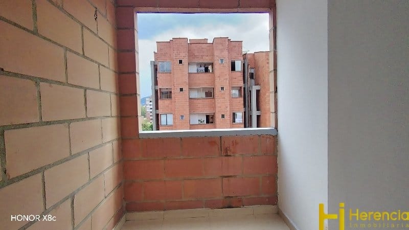 Apartamento de 3 alcobas en arriendo en Laureles, Medellín, 92 m² · foto 20 de 24