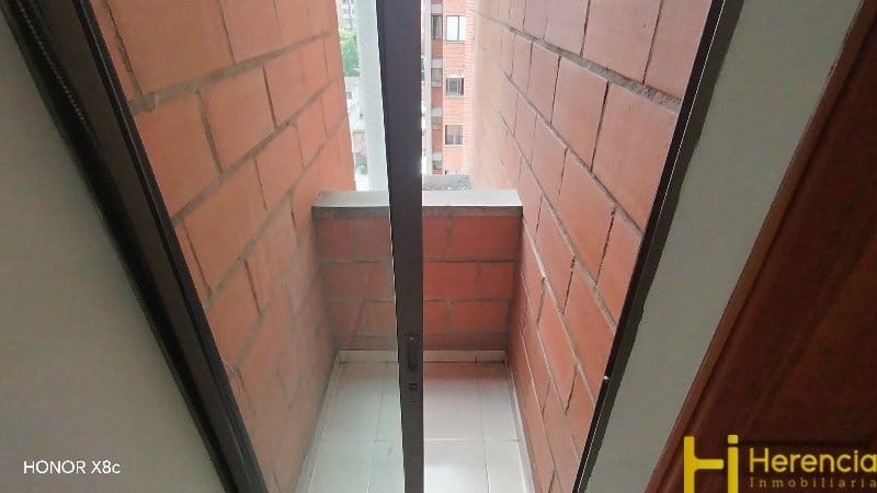 Apartamento de 3 alcobas en arriendo en Laureles, Medellín, 92 m² · foto 24 de 24