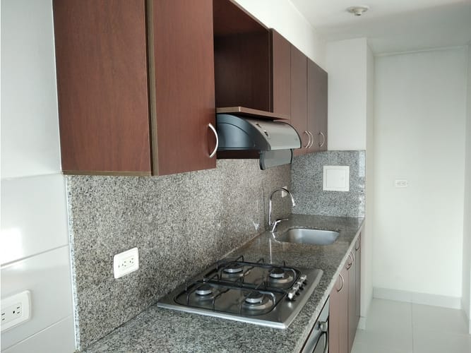 Apartamento de 3 alcobas en arriendo en Pradera Norte, Bogotá, 82 m² · foto 5 de 18