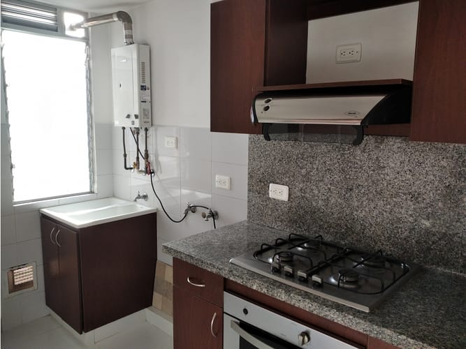 Apartamento de 3 alcobas en arriendo en Pradera Norte, Bogotá, 82 m² · foto 6 de 18