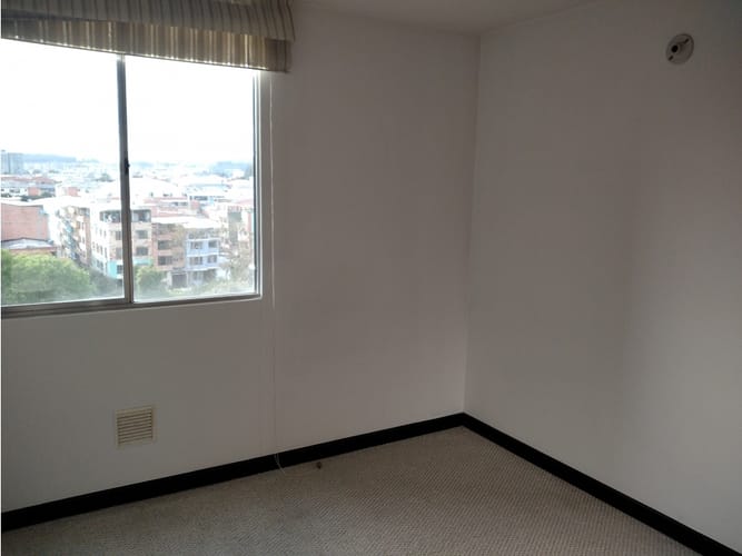 Apartamento de 3 alcobas en arriendo en Pradera Norte, Bogotá, 82 m² · foto 10 de 18
