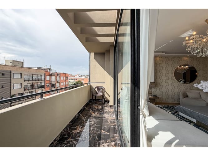 Apartamento de 3 alcobas en venta en Pasadena, Bogotá, 128 m² · foto 3 de 17