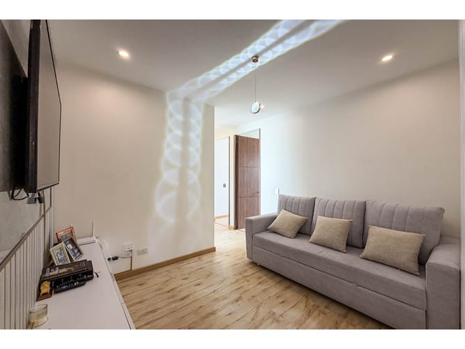 Apartamento de 3 alcobas en venta en Pasadena, Bogotá, 128 m² · foto 10 de 17