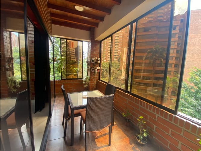 Apartamento de 3 alcobas en venta en Transversal Inferior, Medellín, 208 m² · foto 6 de 19