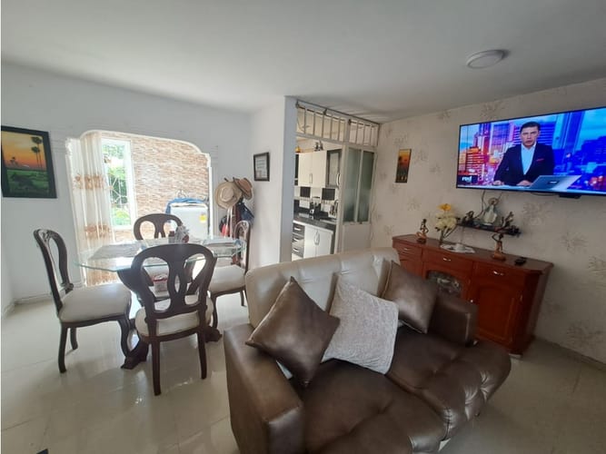 Casa de 3 alcobas en venta en Montecarlo, Villavicencio, 83 m² · foto 3 de 20
