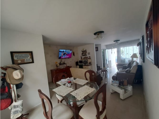 Casa de 3 alcobas en venta en Montecarlo, Villavicencio, 83 m² · foto 4 de 20