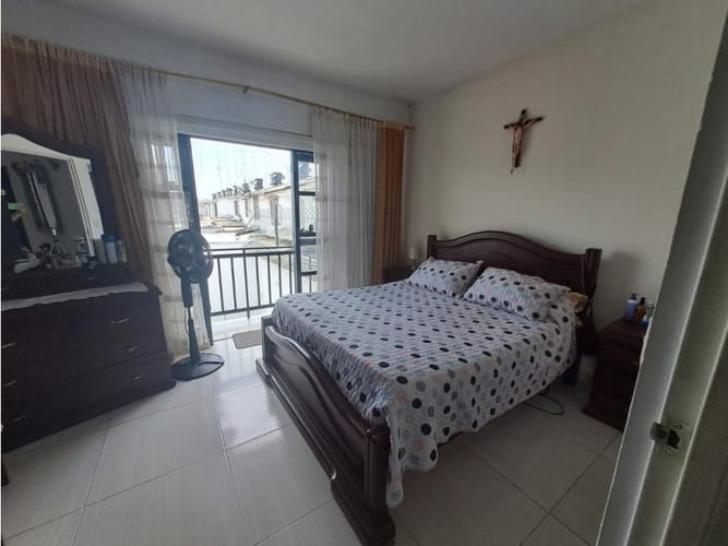 Casa de 3 alcobas en venta en Montecarlo, Villavicencio, 83 m² · foto 11 de 20