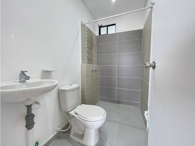 Apartamento de 2 alcobas en arriendo en Parque Natura, Cali, 52 m² · foto 8 de 15