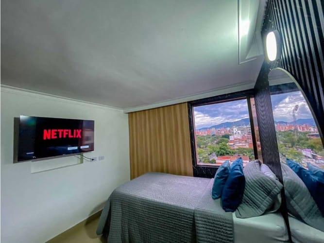 Apartamento de 5 alcobas en venta en Conquistadores, Medellín, 450 m² · foto 13 de 21