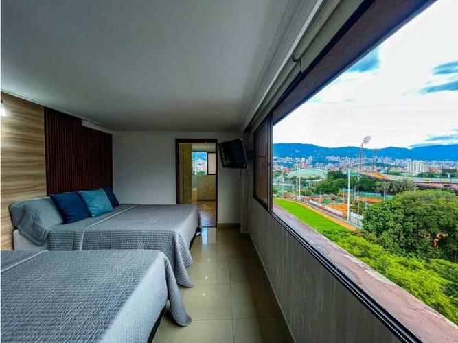 Apartamento de 5 alcobas en venta en Conquistadores, Medellín, 450 m² · foto 17 de 21
