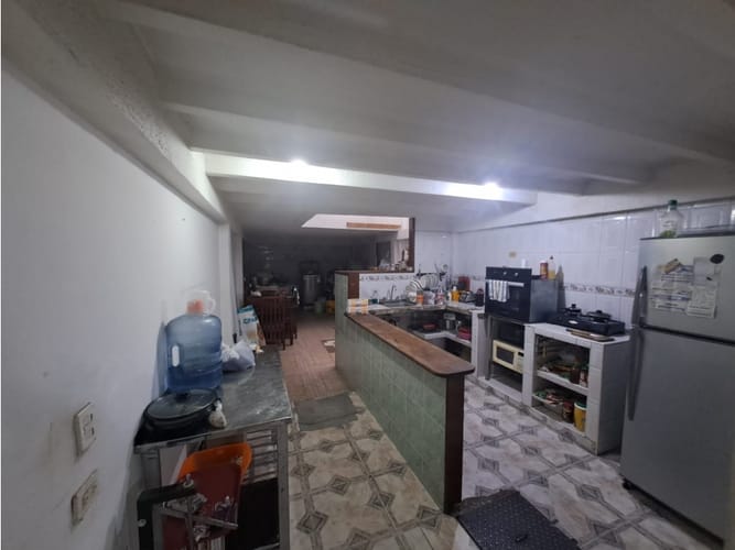 Casa de 4 alcobas en venta en Macarena, Villavicencio, 213 m² · foto 5 de 15