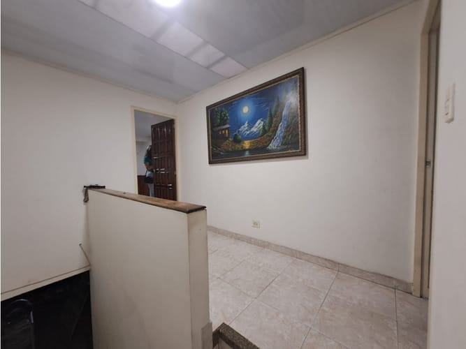Casa de 4 alcobas en venta en Macarena, Villavicencio, 213 m² · foto 6 de 15