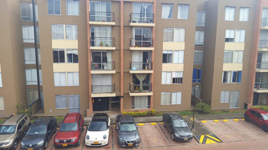 Apartamento de 3 alcobas en arriendo en Calahorra, Cajicá, 61 m² · foto 13 de 18