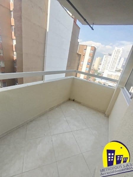 Apartamento de 3 alcobas en venta en San Miguel, Medellín, 65 m² · foto 9 de 10