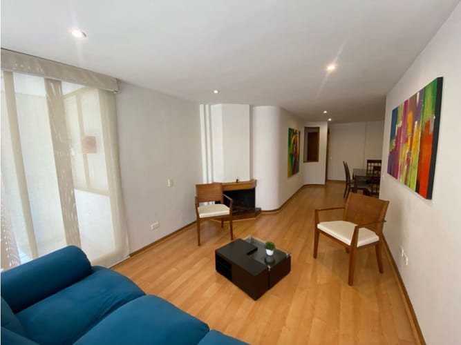 Apartamento de 3 alcobas en venta en Santa Barbara Central, Bogotá, 105 m² · foto 4 de 11