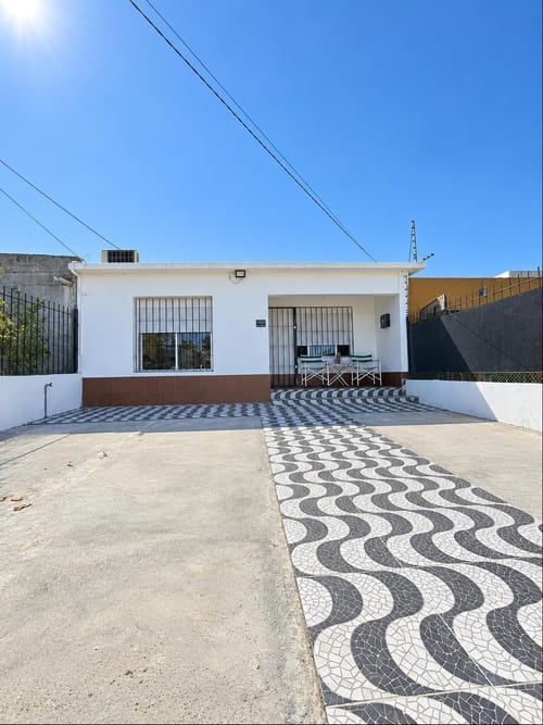 Se vende casa de dos dormitorios en Maroñas