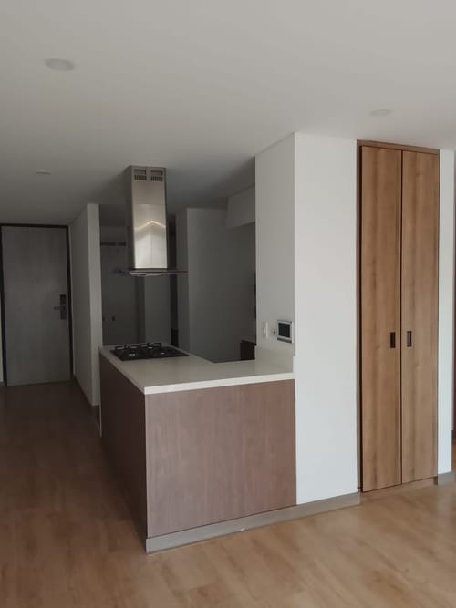 Apartamento de 2 alcobas en arriendo en Popular Modelo, Bogotá, 59 m² · foto 2 de 24