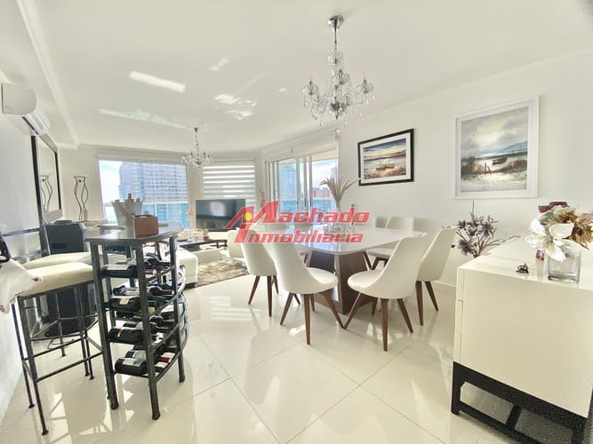 Apartamento en Mansa, 3 dormitorios * · Foto 5