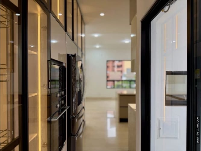 Apartamento de 3 alcobas en arriendo en Santa Teresita, Cali, 244 m² · foto 7 de 24
