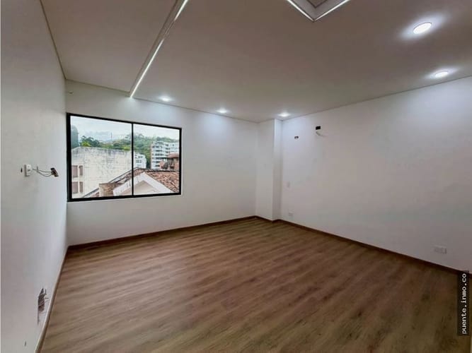 Apartamento de 3 alcobas en arriendo en Santa Teresita, Cali, 244 m² · foto 24 de 24