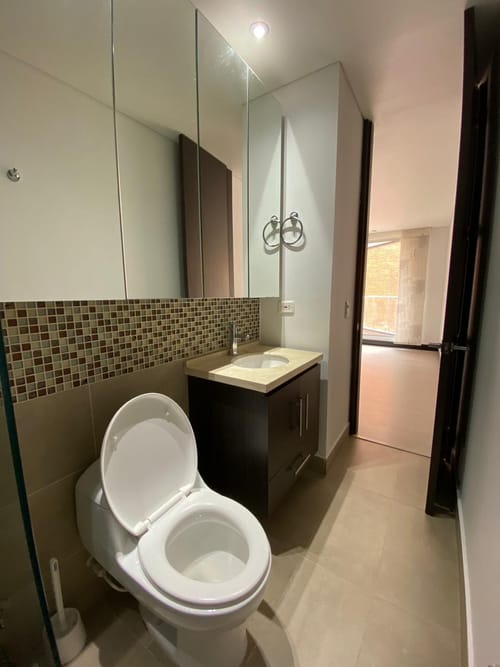 Apartamento de 1 alcoba en arriendo en Cedritos, Bogotá, 57 m² · foto 6 de 14