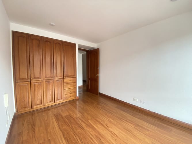 Apartamento de 1 alcoba en arriendo en Chico Norte, Bogotá, 45 m² · foto 12 de 17